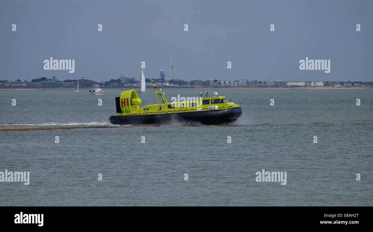 Auckland Airport marine Notfall Hovercraft Tests in Southampton Water England Stockfoto