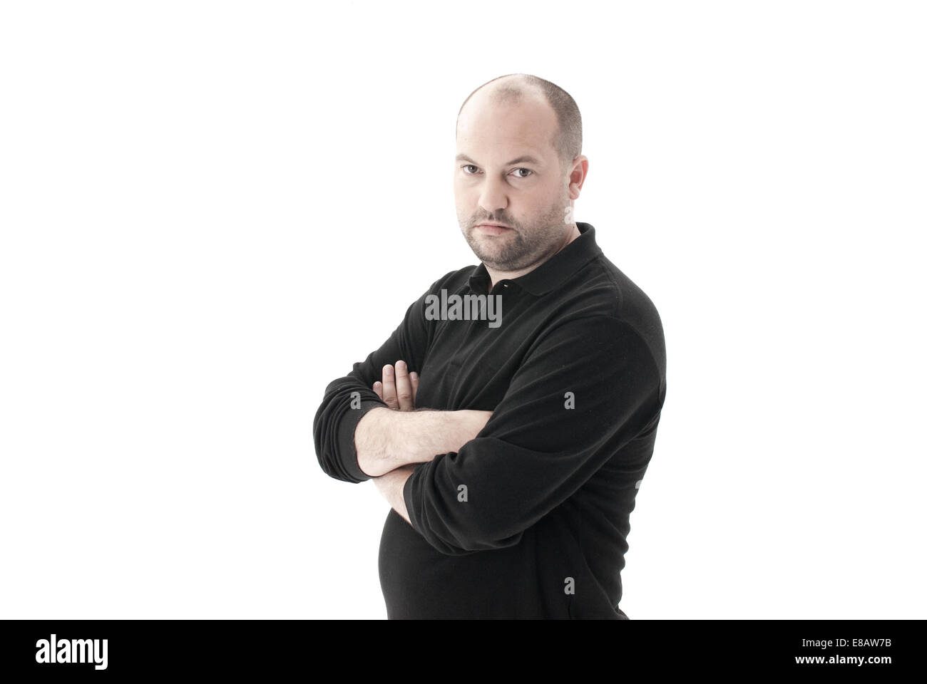 Studio Bild von einem charaktervollen Mann in schwarzer Pullover Stockfoto