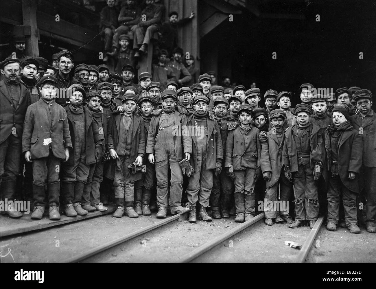 Schutzschalter Jungs arbeiten in Ewen Breaker. S. Pittston, Pa, Januar 1911 Stockfoto
