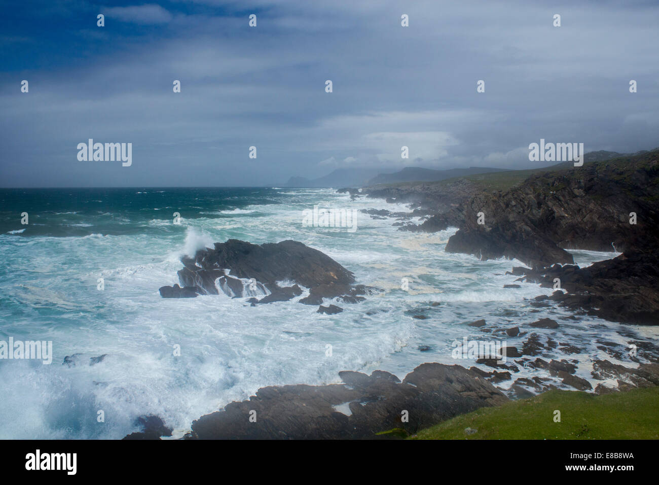 Achill Island County Mayo Irland Irland stürmischen Atlantik Westküste felsigen Stockfoto