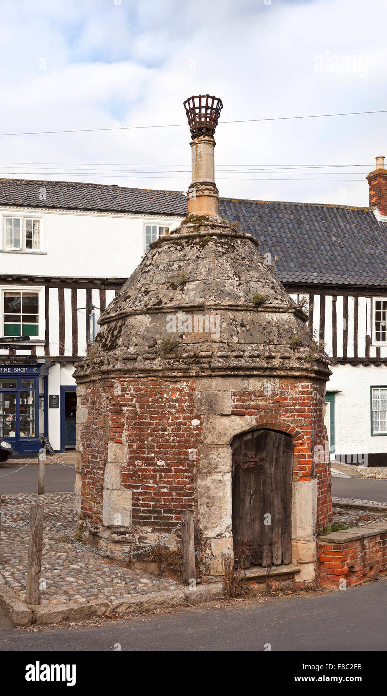 Das Pumpenhaus an der gemeinsamen Stelle am kleinen Walsingham, Norfolk, Großbritannien. Stockfoto