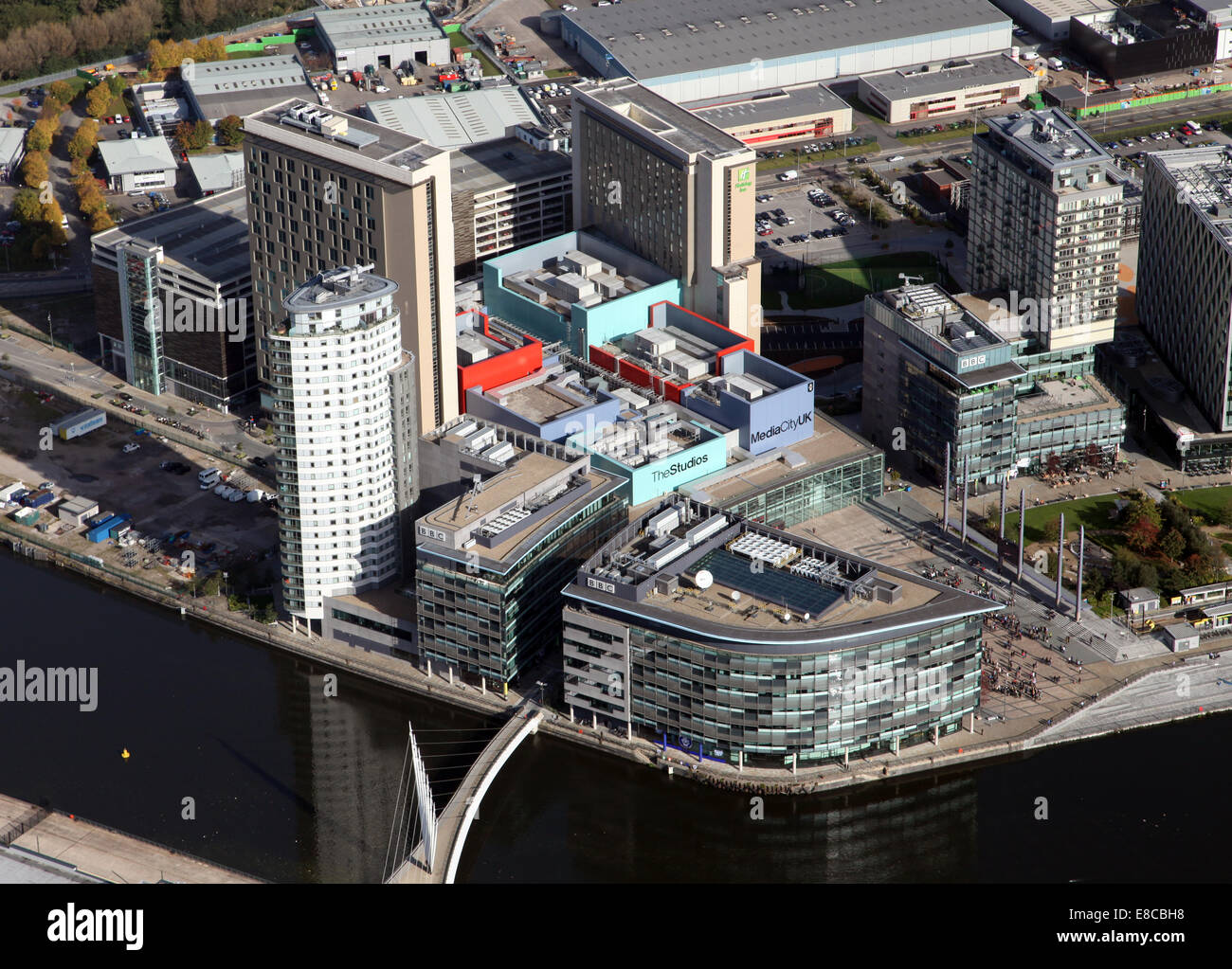 Luftaufnahme der Medienstadt in Salford Quays in der Nähe von Manchester, UK Stockfoto