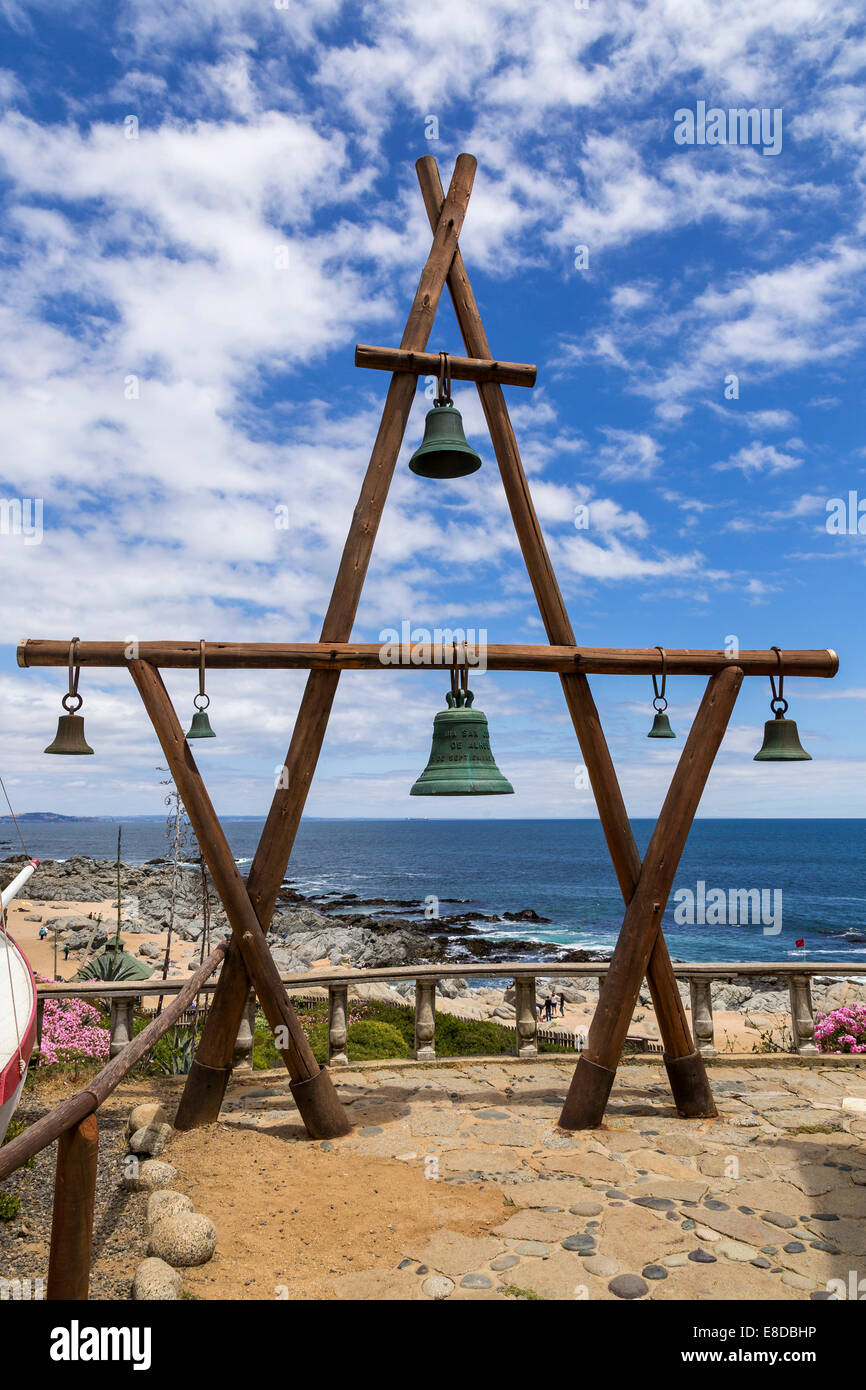 Frame-Bell, Haus von Pablo Neruda, Isla Negra, Pacific Coast, Chile Stockfoto