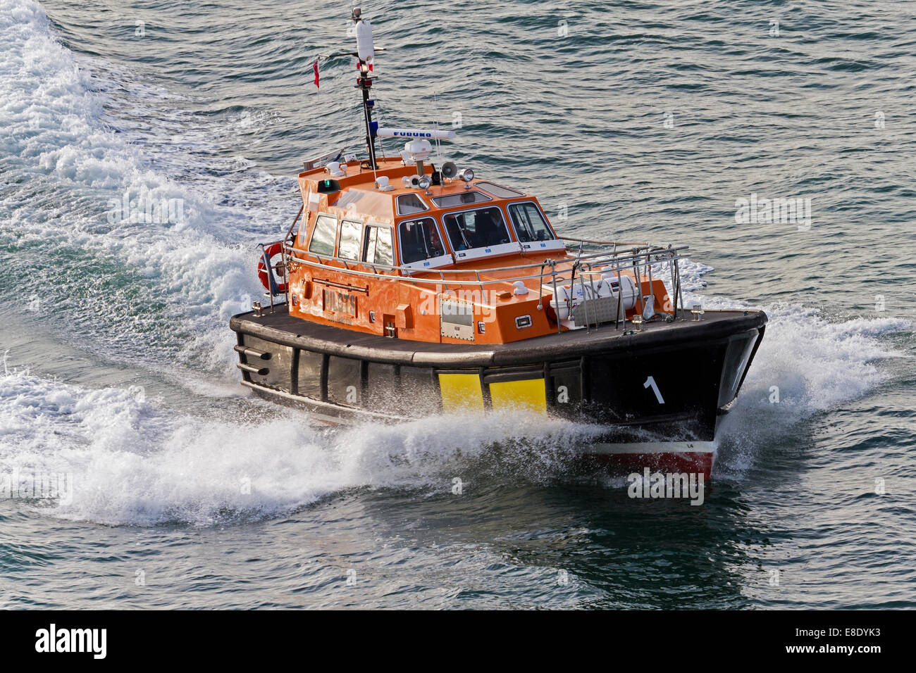 Pilot Boat Racing Pilot von Schiff Southampton UK zu sammeln Stockfoto