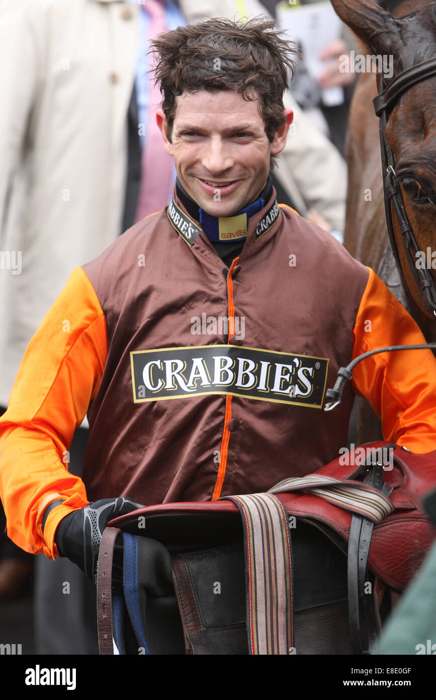 Das Crabbies Aintree Festival Tag eins.  Mit: Sam Waley Cohen wo: Liverpool, Vereinigtes Königreich bei: 3. April 2014 Stockfoto