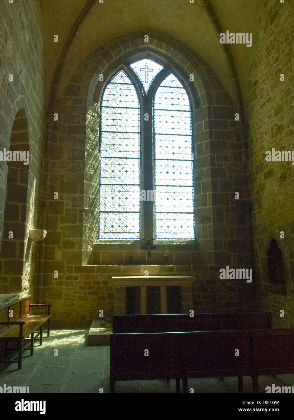 Mont St. Michel, Frankreich - 13. Juni 2014: Abtei von Mont St. Michel, Bilder mit verschiedenen inneren architektonischen Strukturen. Die si Stockfoto