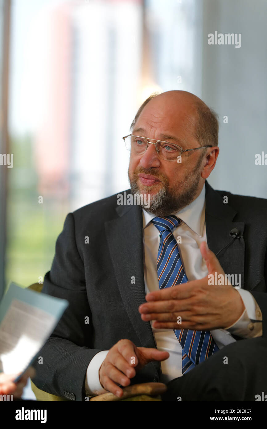 Berlin, Deutschland, Martin Schulz, SPD, im Gespräch mit der Initiative geht auch Anders Stockfoto