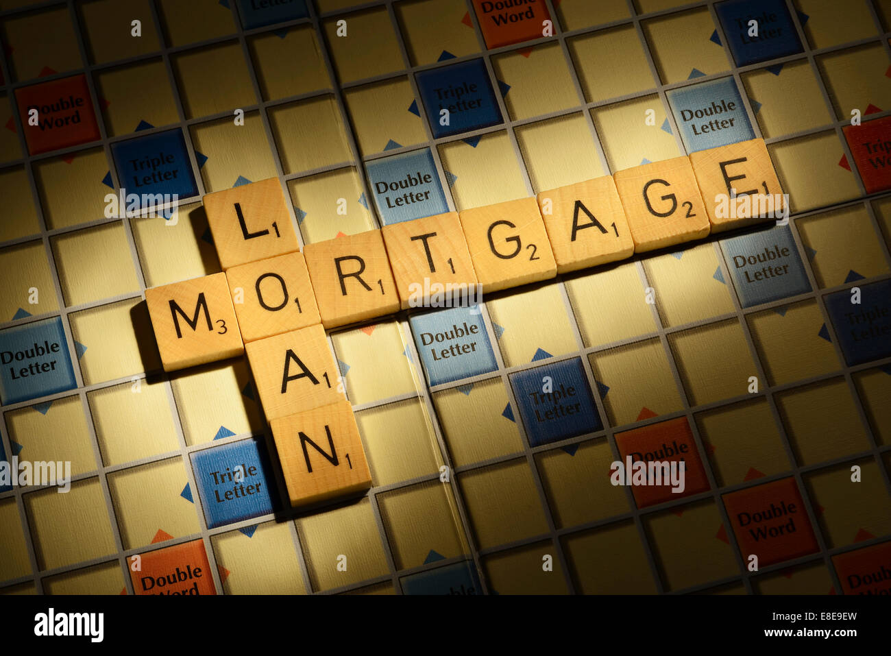 Scrabble-Brett mit den Worten Mortgage Loan Stockfoto