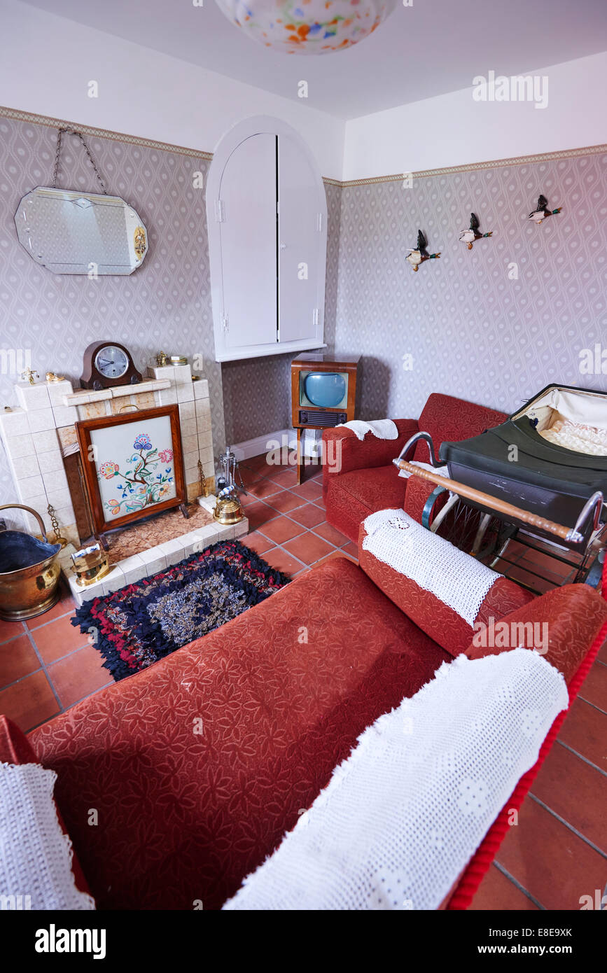 Wohnzimmer 1950 Stockfotos und -bilder Kaufen - Alamy