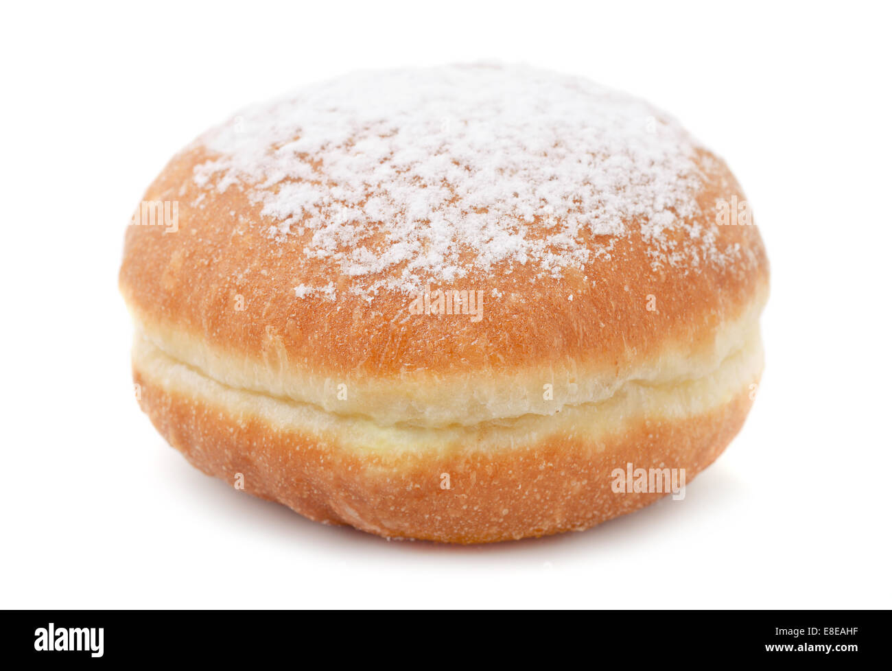 Deutsche Donut isoliert Berliner mit Puderzucker auf weiss Stockfoto