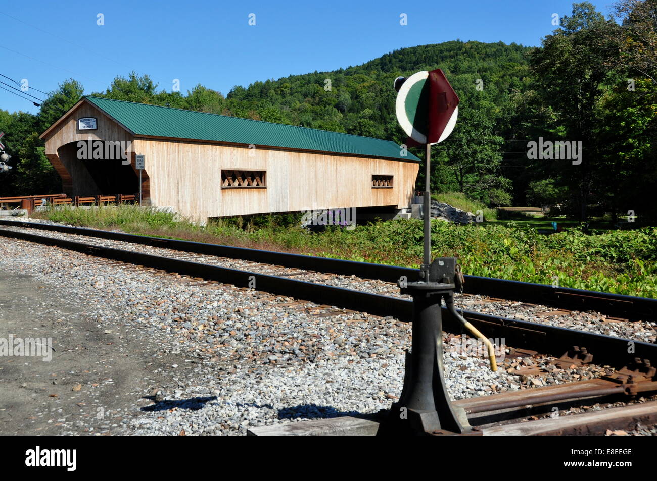 Bartonsville, Vermont: 2012 Bartonsville Covered Bridge, ein 151 Fuß lang überspannen die Williams River Stockfoto