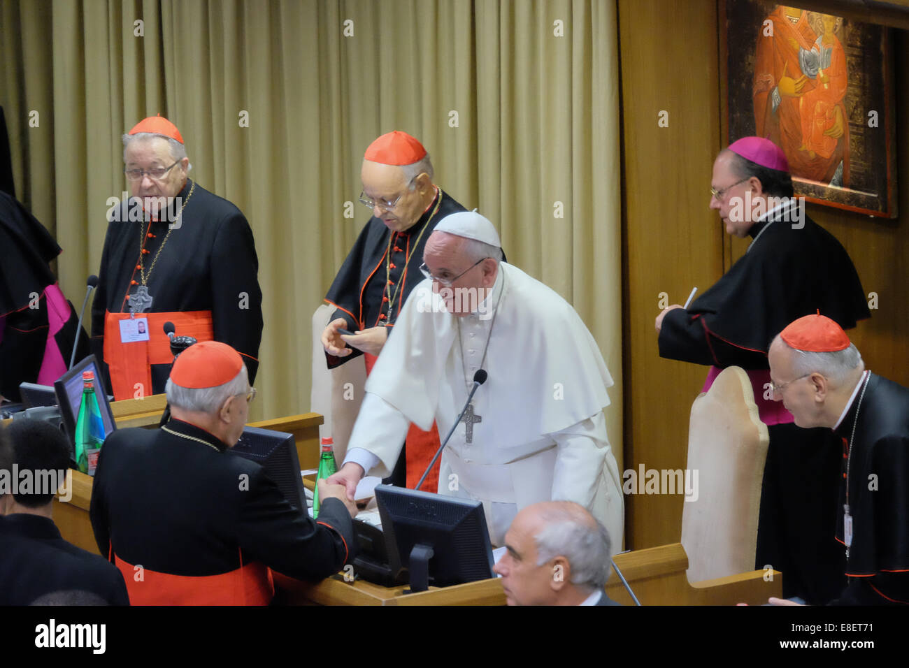 Vatikan-Stadt. 6. Oktober 2014. Kredit-Papst Francis Assist am ersten Tag der Familie Synode, 6. Oktober 2014: wirklich Easy Star/Alamy Live News Stockfoto