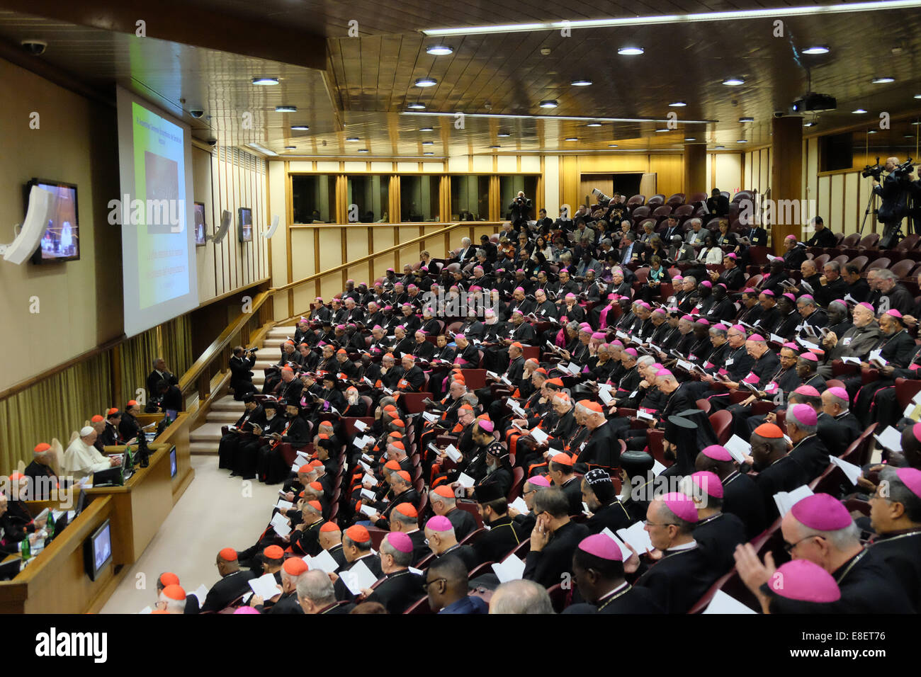 Vatikan-Stadt. 6. Oktober 2014. Kredit-Papst Francis Assist am ersten Tag der Familie Synode, 6. Oktober 2014: wirklich Easy Star/Alamy Live News Stockfoto