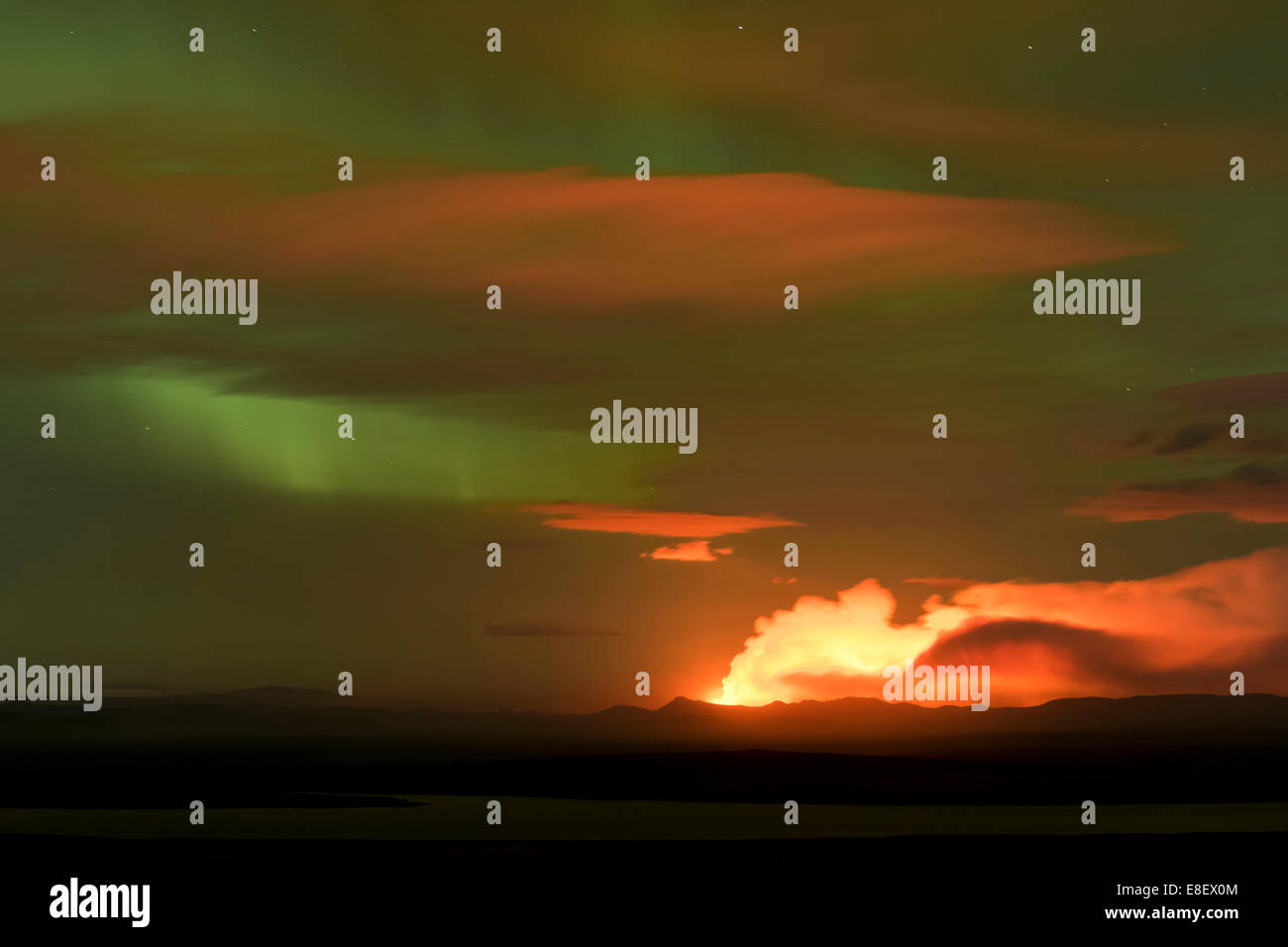 Asche und Gas Wolke aus den Holuhraun Riss Ausbruch, in der Nähe des Vulkans Bárðarbunga, Nordlicht, highlands Stockfoto