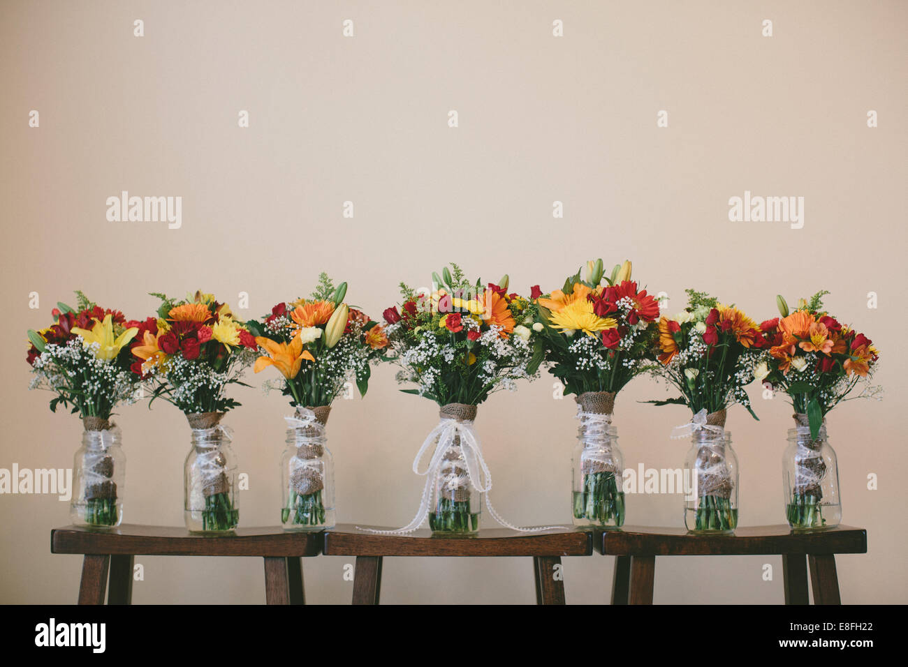 USA, Florida, Walton County, Aquarell, Braut und Brautjungfern Blumensträuße Stockfoto