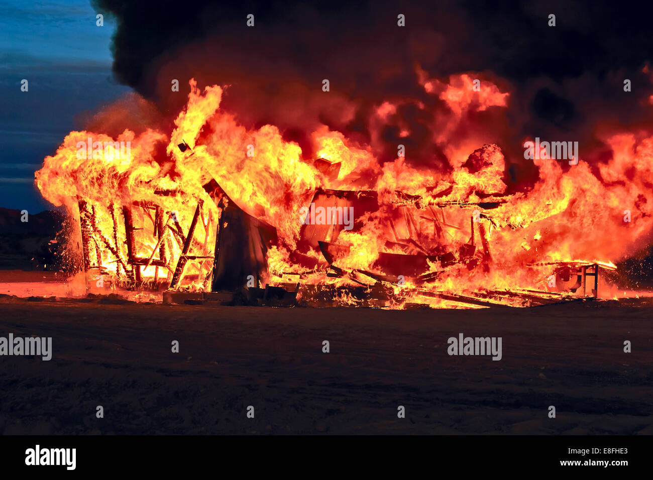 Verlassene Haus in Brand, Gila Bend, Arizona, USA Stockfoto