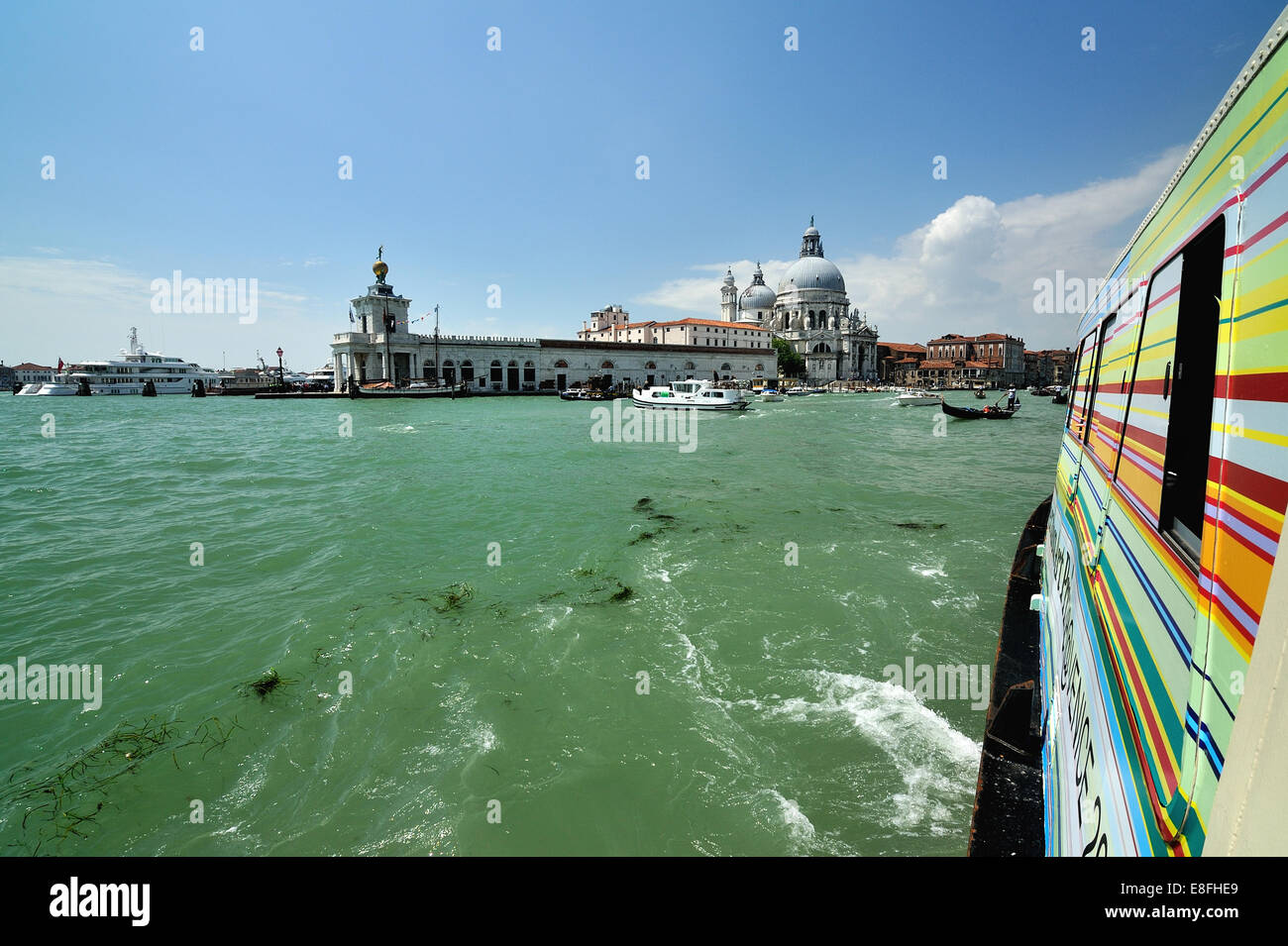 Italien, Venedig, Blick vom Fahrgastschiff Stockfoto