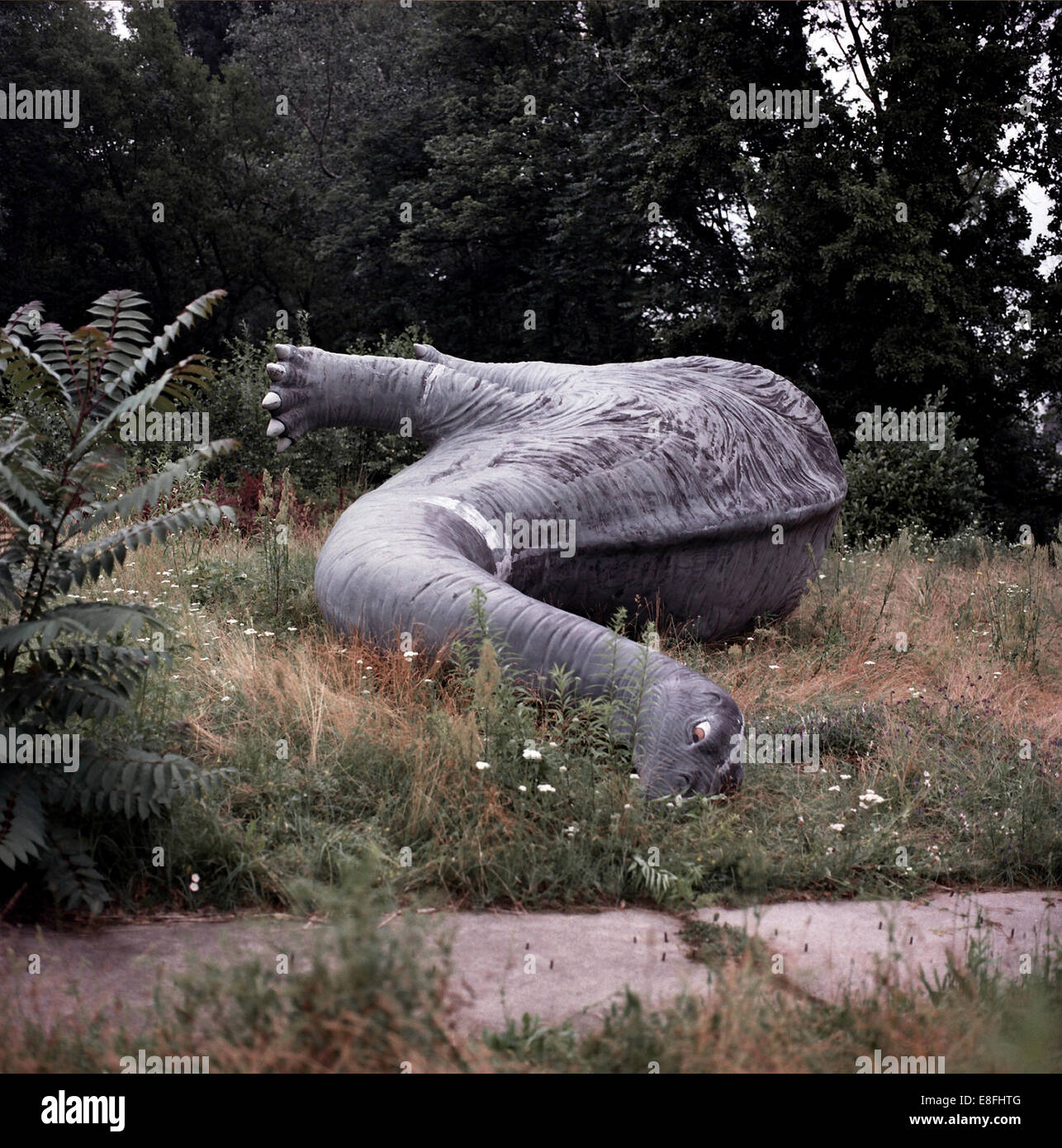 Deutschland, Berlin, Dinosaurier im park Stockfoto