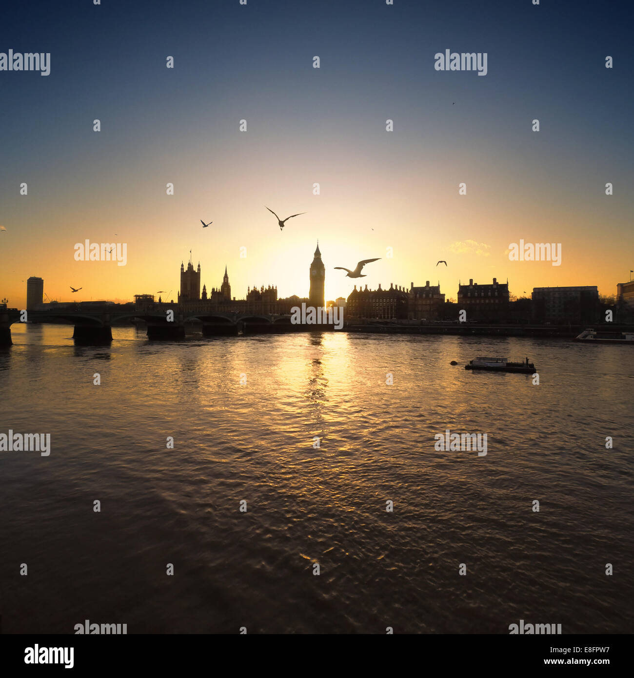 Vereinigtes Königreich, London, Palace of Westminster bei Sonnenuntergang Stockfoto