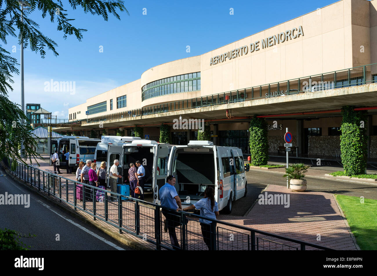 Flughafen menorca -Fotos und -Bildmaterial in hoher Auflösung – Alamy