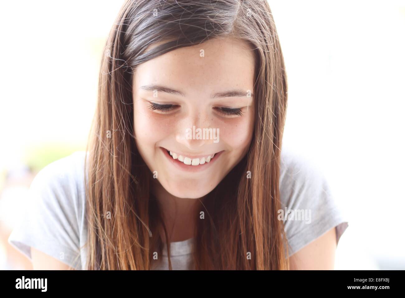 Porträt eines lächelnden Mädchens Stockfoto