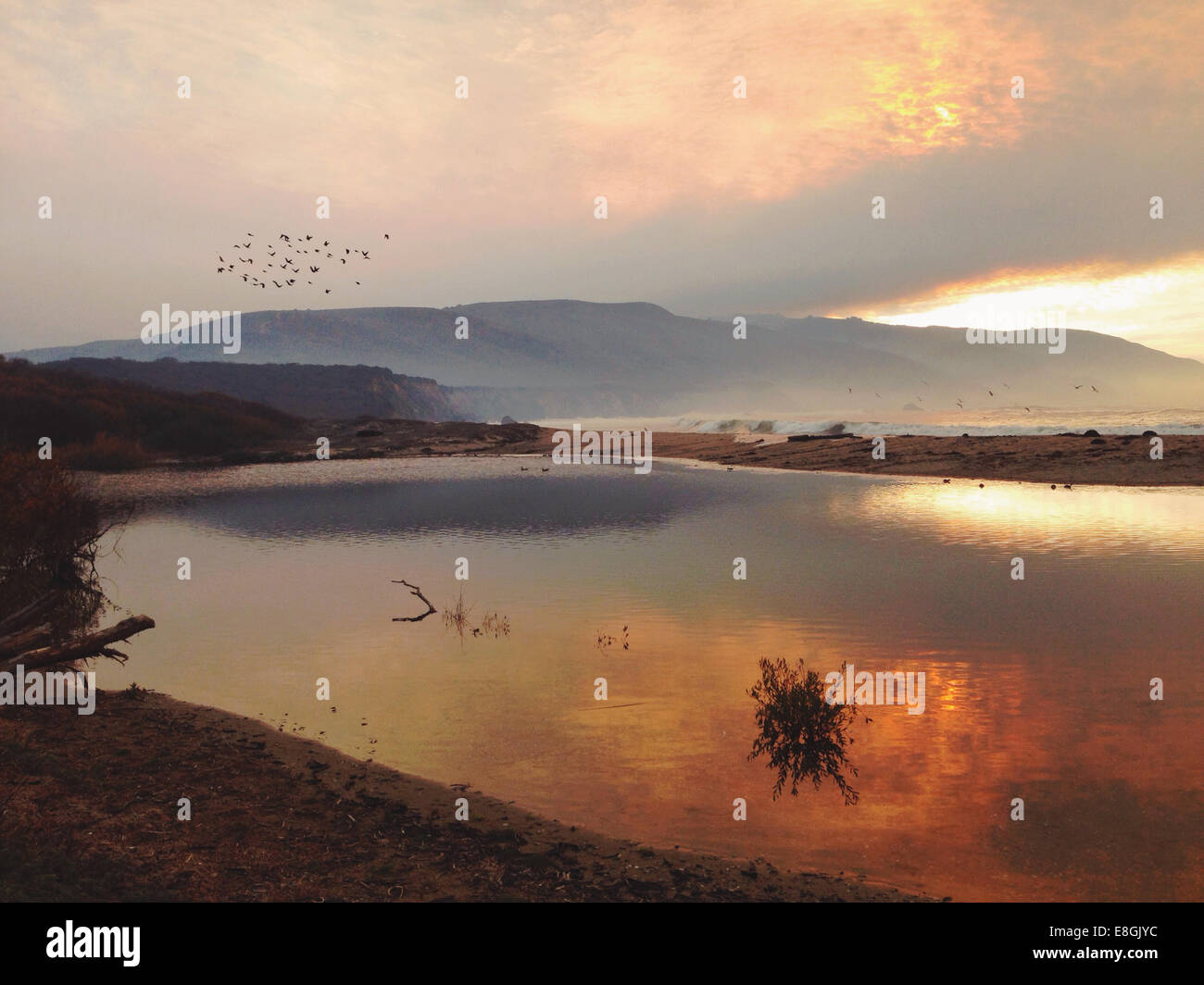 USA, California, Monterey County, Big Sur, Sonnenuntergang Stockfoto