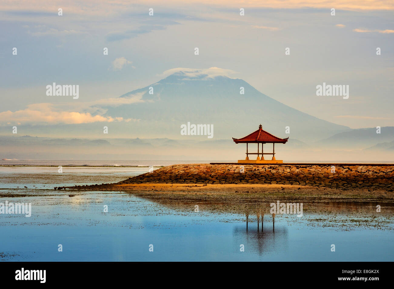 Indonesien, Bali, Sanur, Morgen am Strand von Sanur Stockfoto