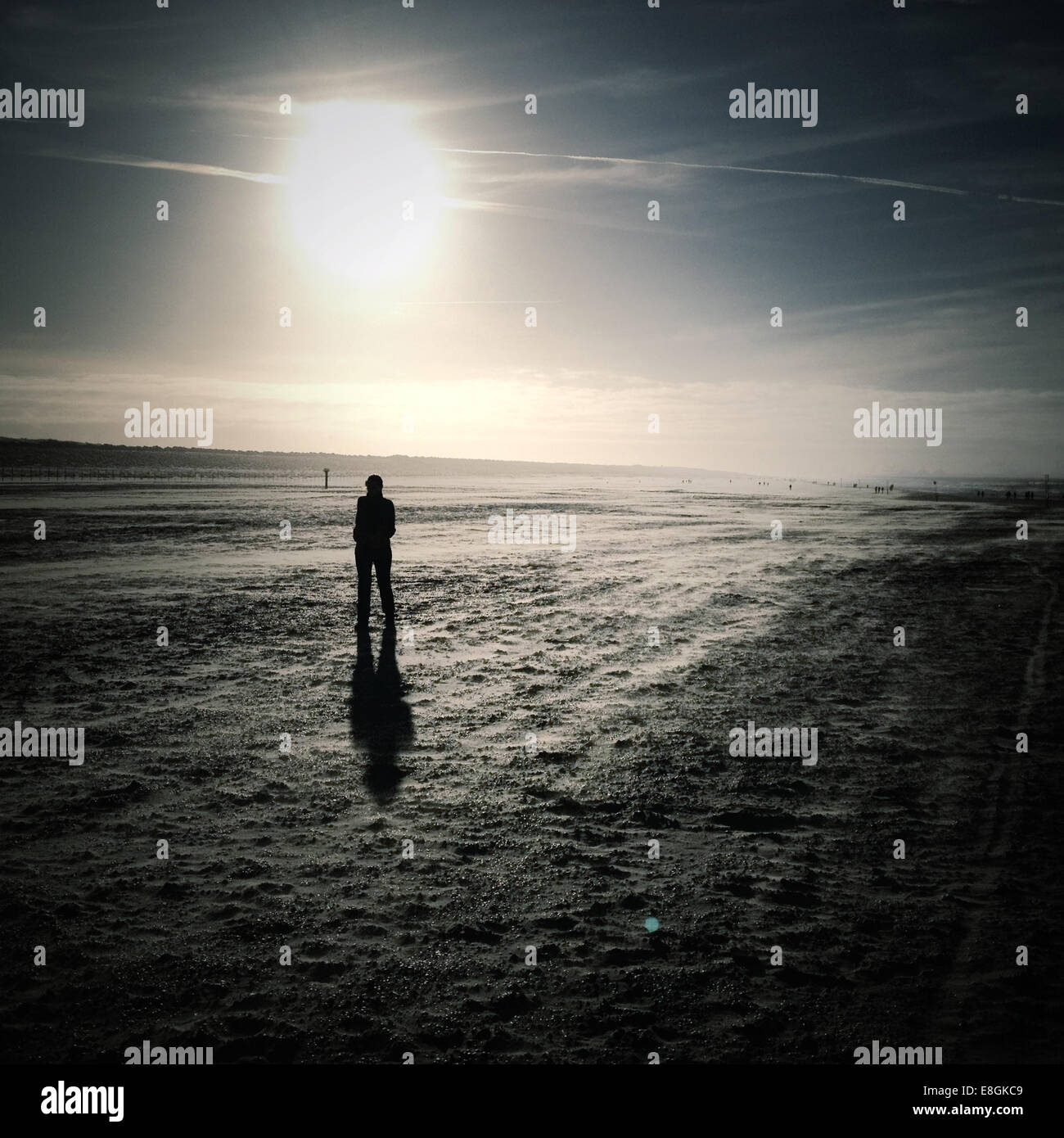 Silhouette der Mann im Schnee Stockfoto