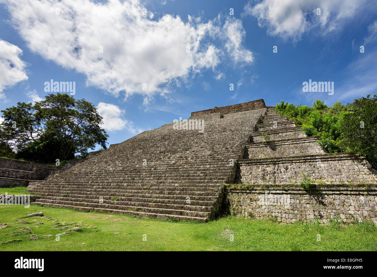 Große Pyramide von Uxmal, Maya Ruinen Mexiko Stockfoto