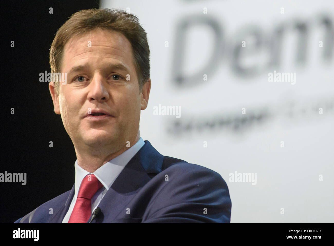 Vizepremier Nick Clegg liefert seinem Keynote-Vortrag bei der liberale Demokrat-Herbsttagung am 10.08.2014 Stockfoto