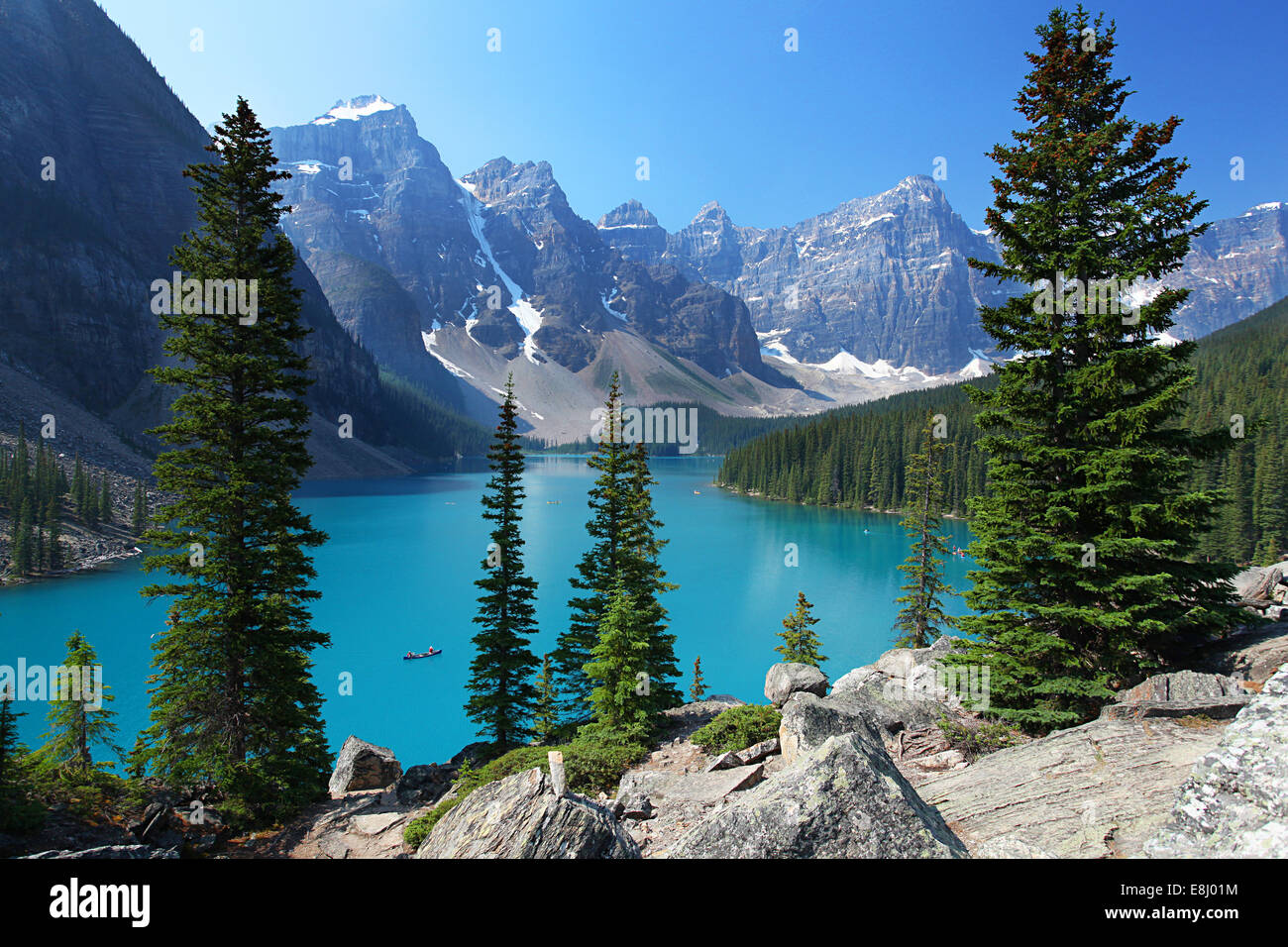 Moraine Lake in den kanadischen Rockies Stockfoto