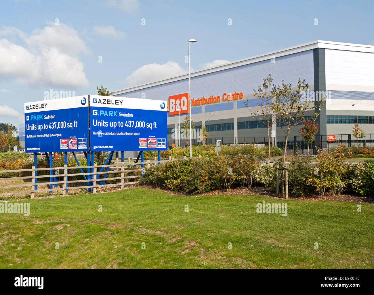 G-Park Werbetafel für Industrieanlagen, durch Gazeley Bauträger, Swindon England UK B & Q Distributionszentrum lassen Stockfoto