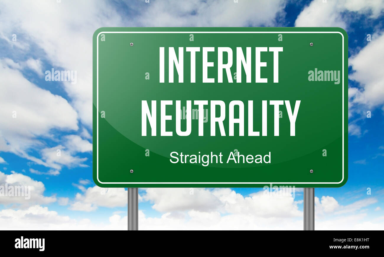 Internet-Neutralität auf Autobahn Wegweiser. Stockfoto