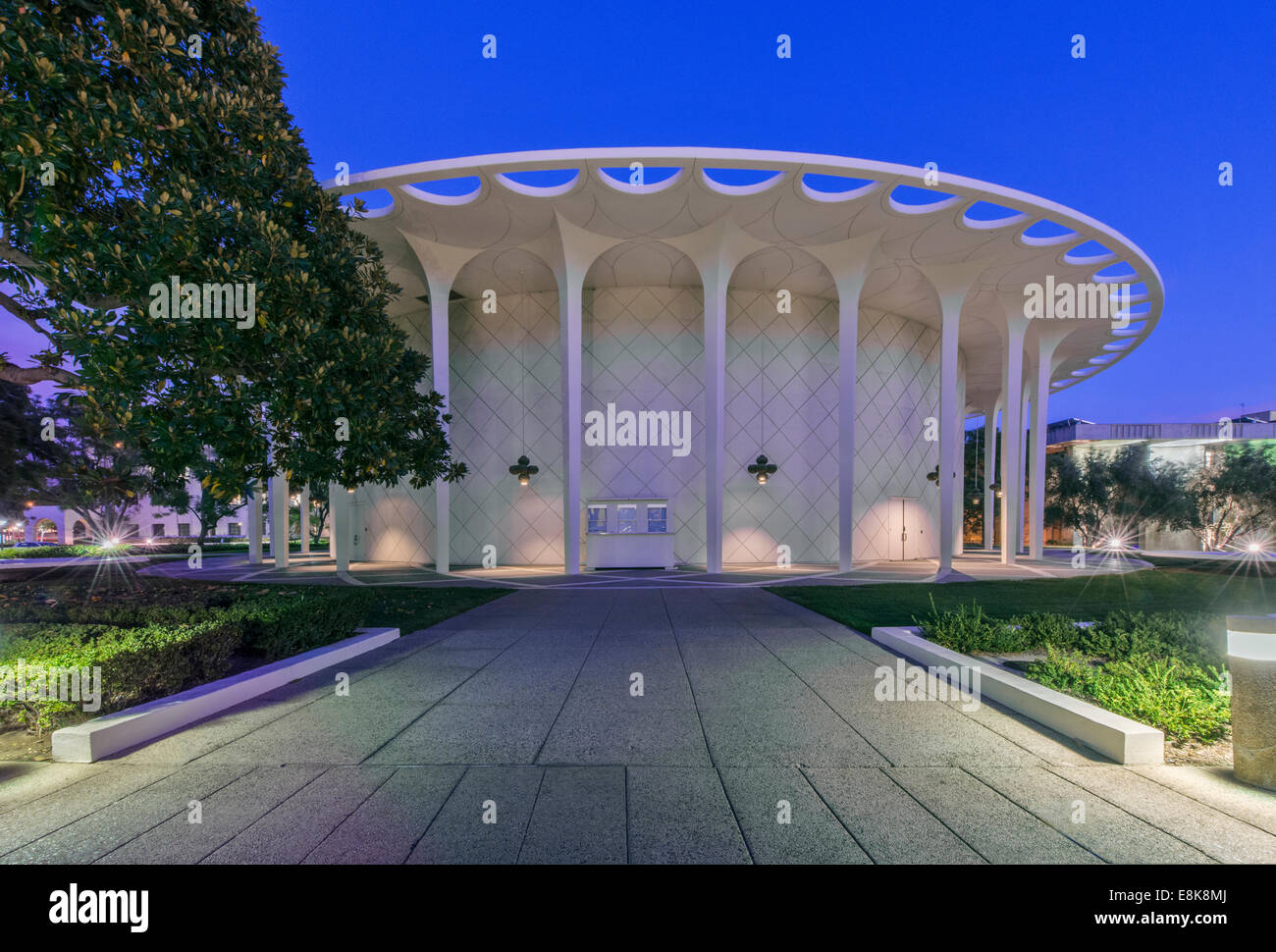 USA, California, Pasadena, California Institute of Technology, Beckman Auditorium (großformatige Größen erhältlich) Stockfoto
