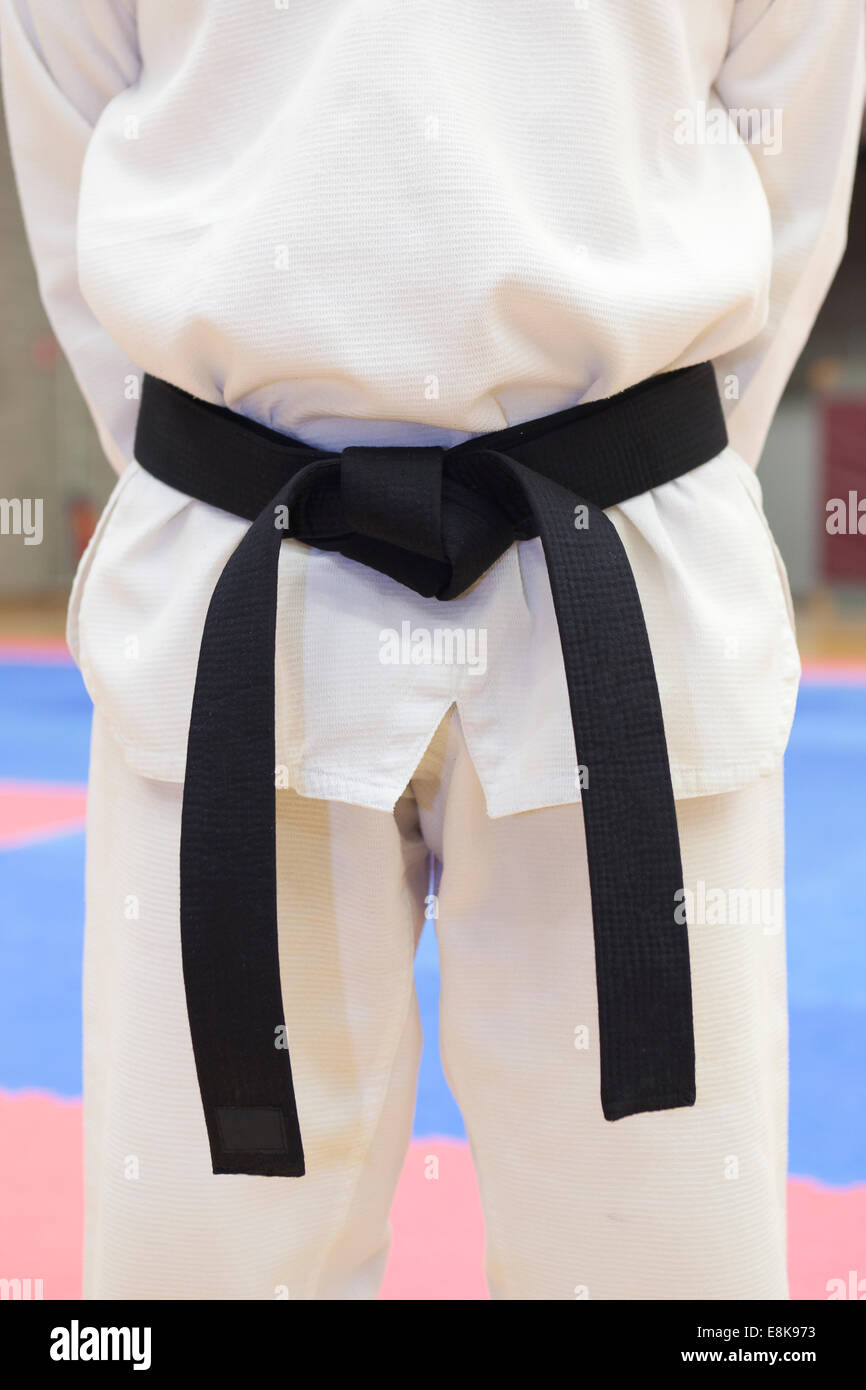 Männer tragen einen schwarzen Gürtel in taekwondo Stockfoto