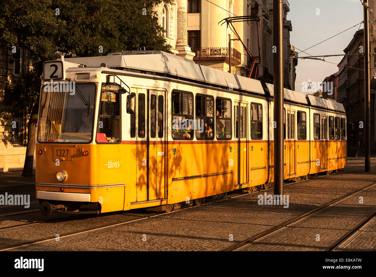 Straßenbahn Auto, Lajos Kossuth Platz, Budapest, Ungarn Stockfoto