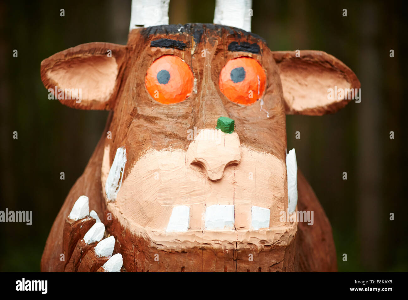 Der Start aus dem Kinderbuch von Schriftsteller und Dramatiker Julia Donaldson The Gruffalo zu karikieren und illustriert von Axel Sche Stockfoto