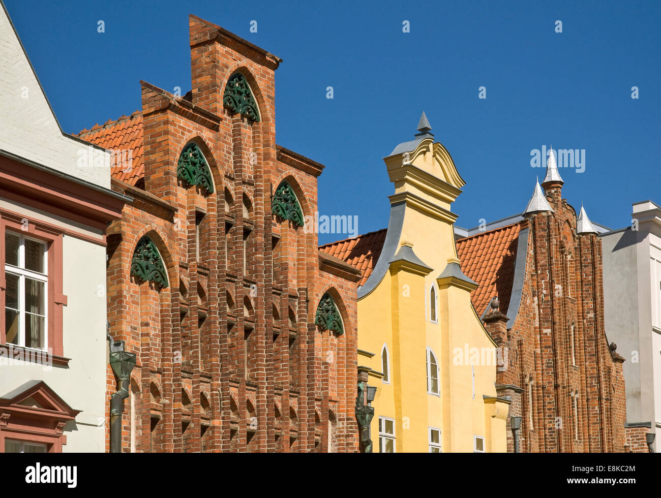 Fassaden in die historische UNESCO-Stadt Stralsund, Mecklenburg Western Pomerania, Deutschland. Stockfoto