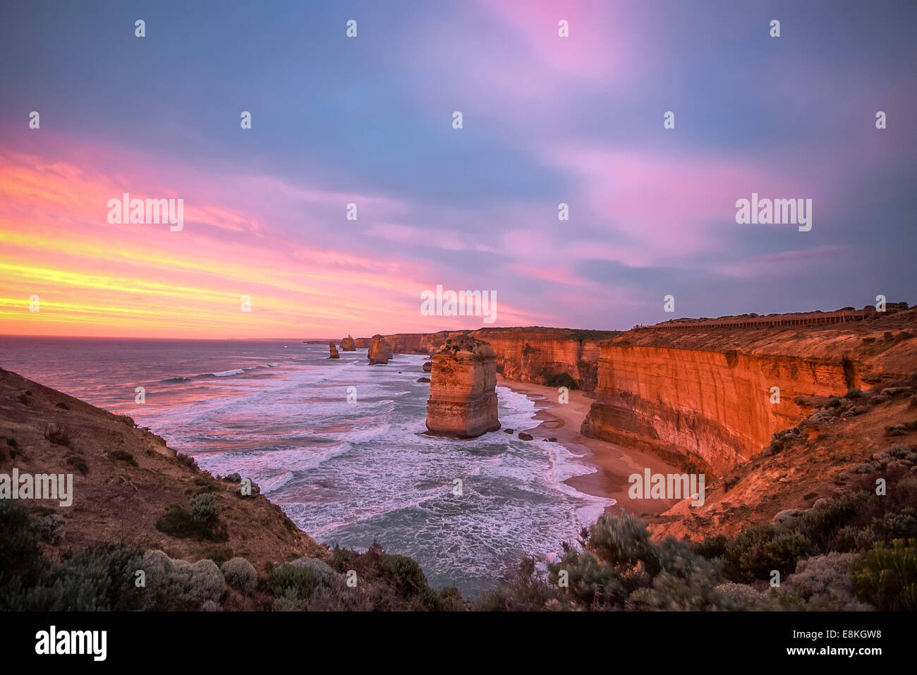 Australiens berühmten zwölf Apostel, bei Sonnenuntergang. Stockfoto