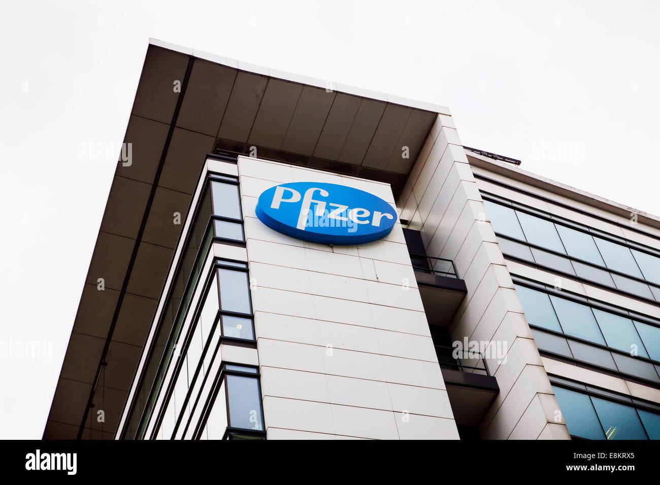Laboratoire Pfizer, Paris. Stockfoto