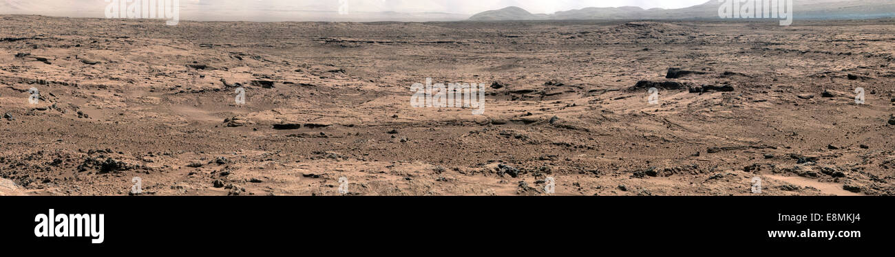 Panorama Mosaik des Mars zeigt eine Website namens Rocknest. Der Mittelpunkt der Szene, auf der Suche nach Osten von Rocknest, enthält die P Stockfoto