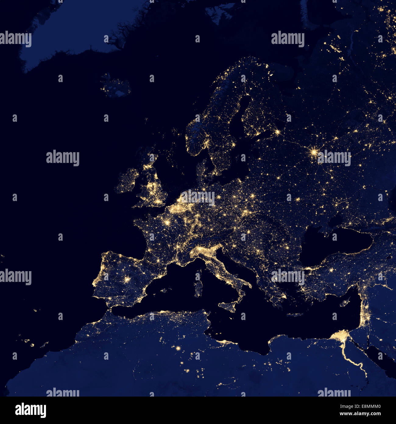 Satelliten-Ansicht auf die Lichter der Stadt in mehreren europäischen und Nordic Großstädten wie Stockholm-Schweden; Osly, Norwegen; Helsinki, F Stockfoto