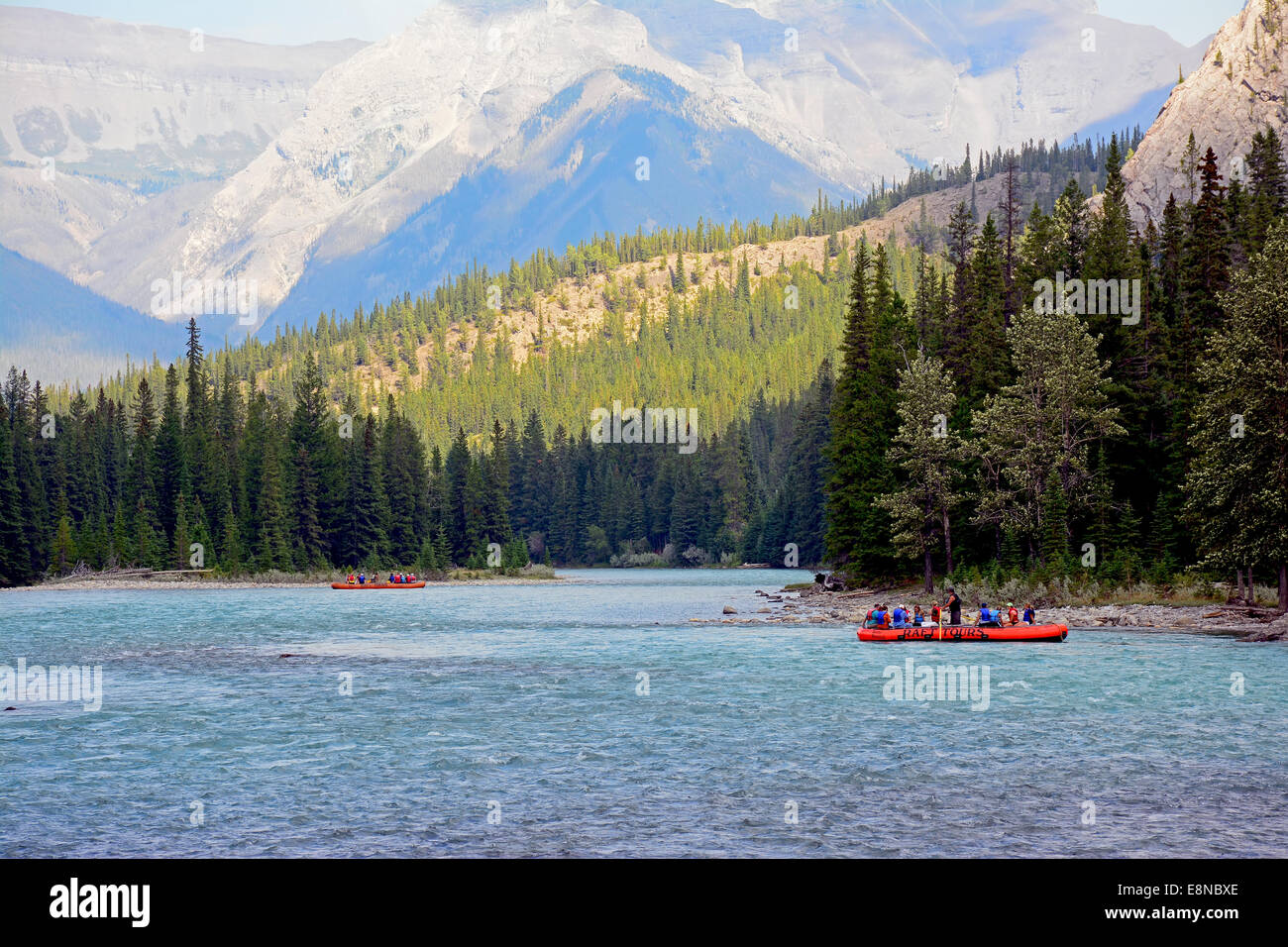 Bow River-rafting, Banff, Alberta, Kanada Stockfoto