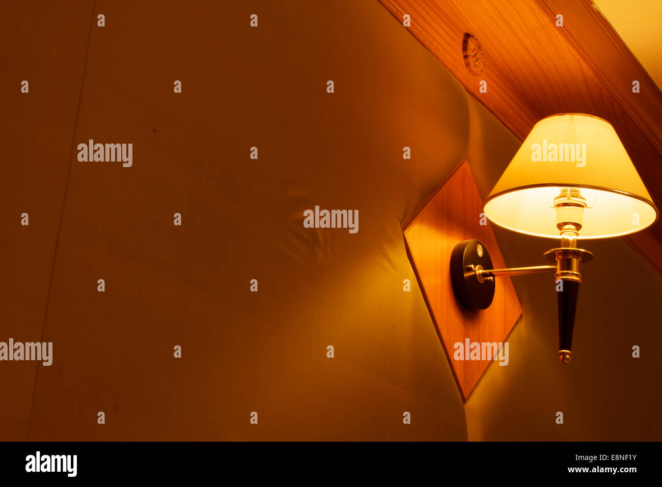 Lampen im Schlafzimmer Stockfoto