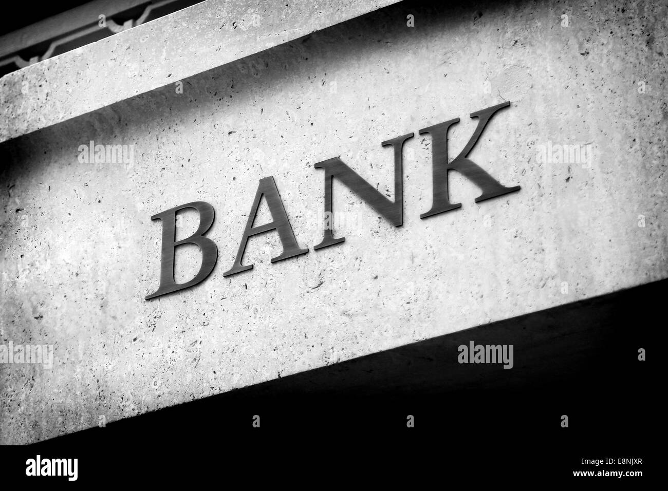 Old fashioned "Bank" Schild an einer Gebäudehülle. Stockfoto