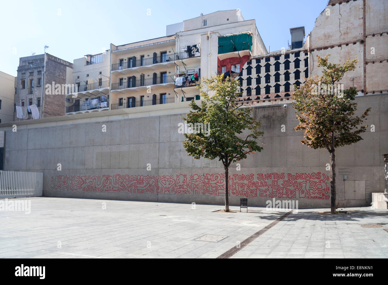 Reproduktion von Keith Haring zeichnen neben MACBA Museum, Barcelona. Stockfoto