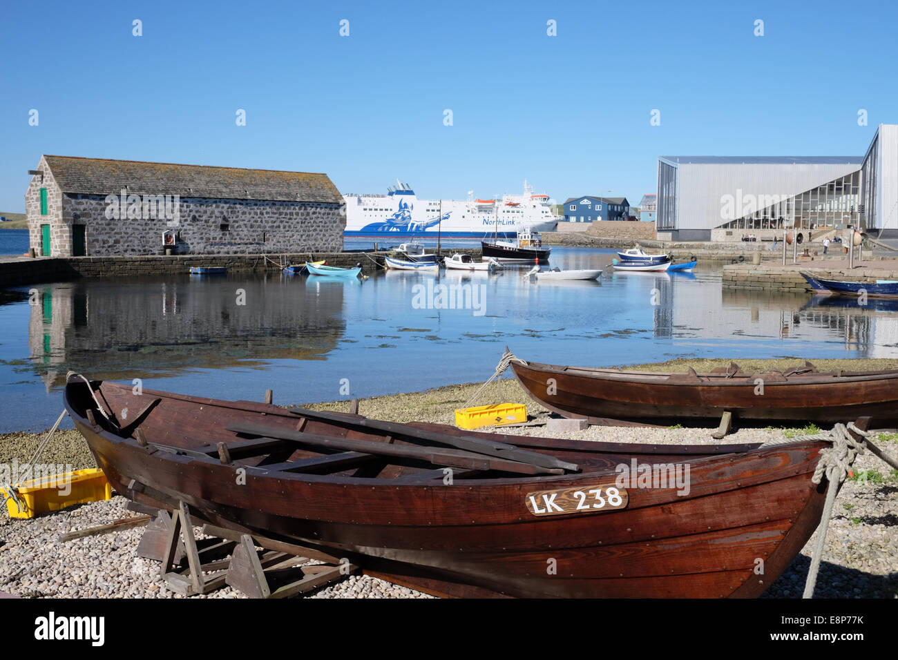 Kleine Boote in und um die Hays dock in Lerwick auf den Shetland-Inseln Stockfoto