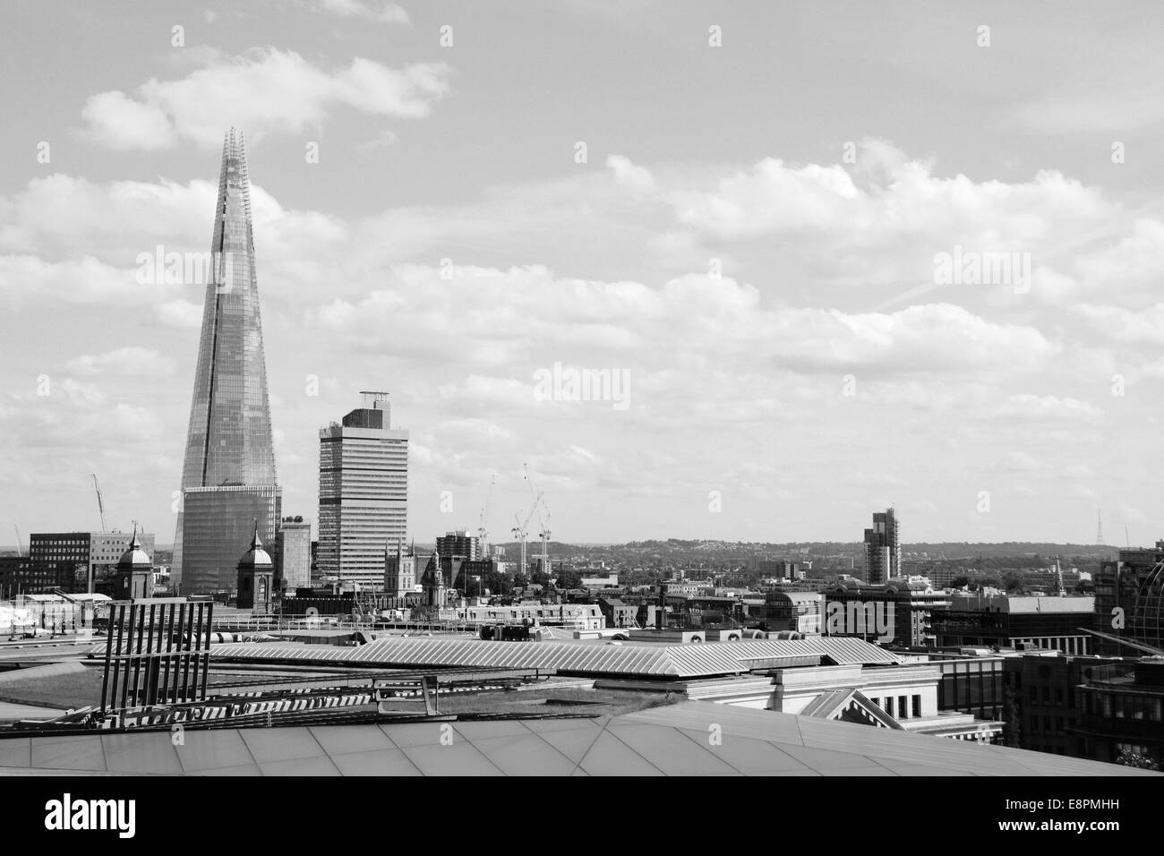 Skyline von London zeigen die vielfältige Architektur der Hauptstadt, darunter The Shard, Guy's Hospital und The Place Stockfoto