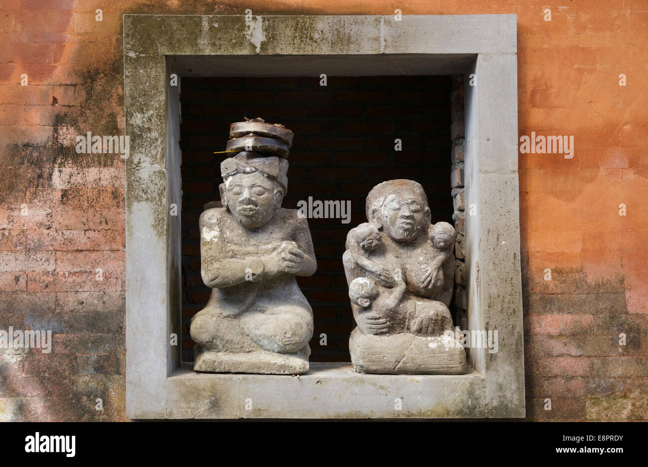 Steinskulpturen Balai Banjar Tempel Ubud Kelod Bali Indonesien Stockfoto