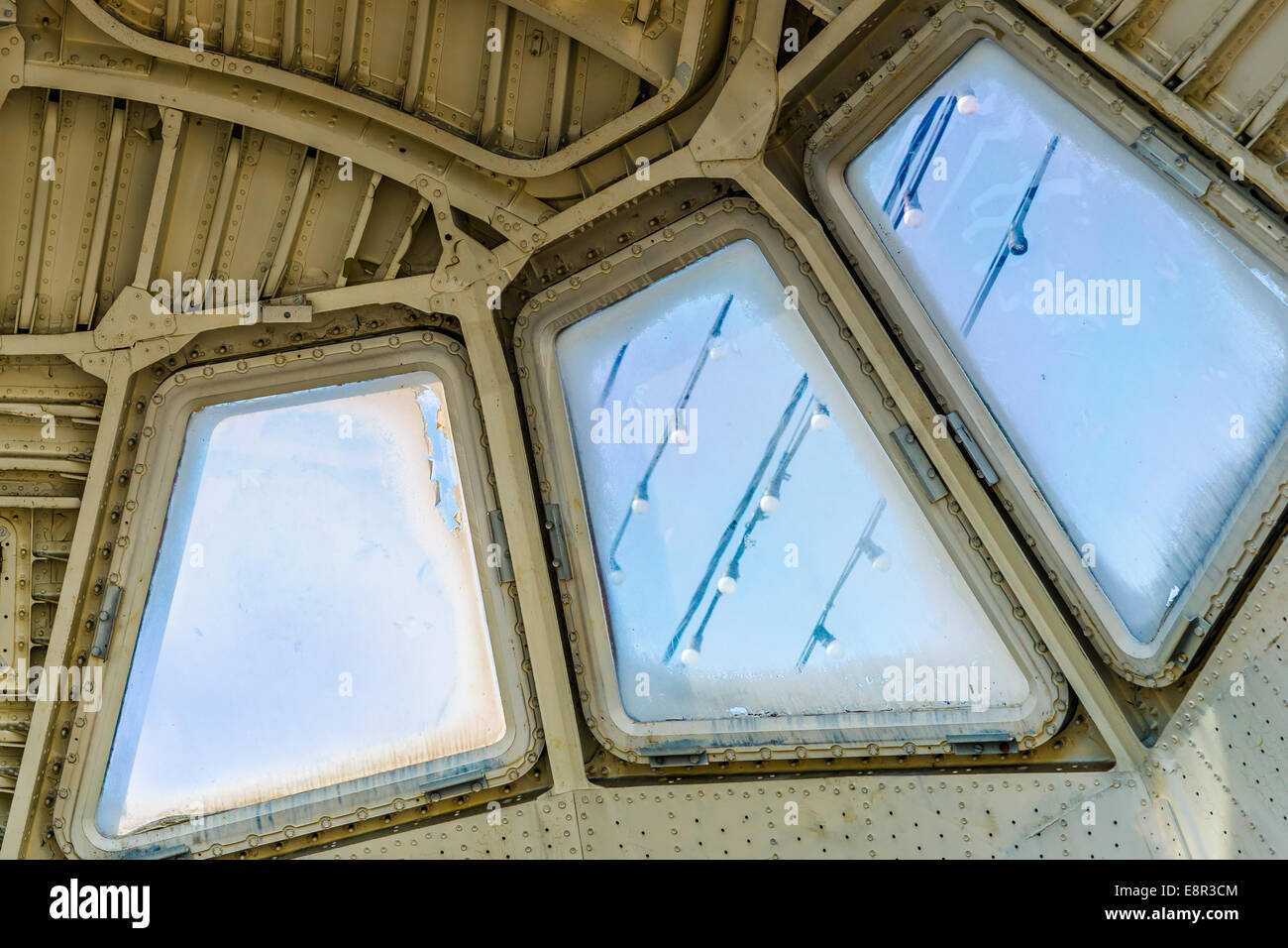 Moskau, Russland. 18. Juni 2014: Abbau der sowjetischen Raumfähre Buran (Schneesturm) Modell im Moskauer Gorki-Park Stockfoto